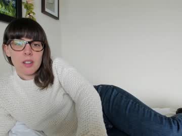 webcam girl ellynaomi today image #698517