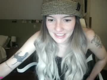 webcam girl pixelatedprincess today image #3142845