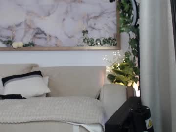 webcam girl marrylouanne today image #1376689