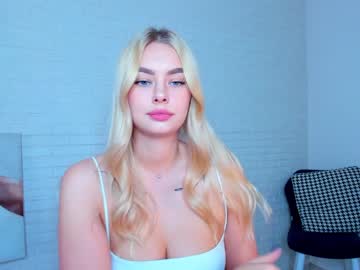 webcam girl 8a8y_nura today image #1693948