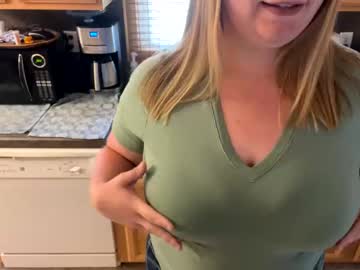 webcam girl veronicalynn_22 today image #2215213