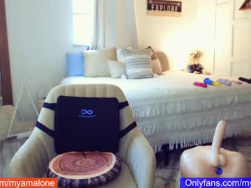 webcam girl blissense today image #2072380