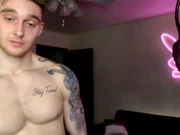 webcam couple thebrentsavage today image #3751226