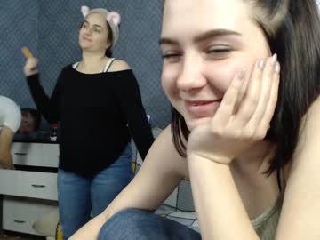 webcam couple renae_tom today image #741841