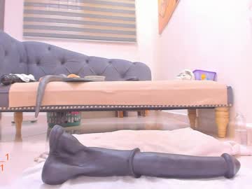 webcam girl anal__girl_1 today image #690480