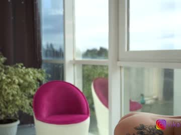 webcam girl vika54784 today image #3238052