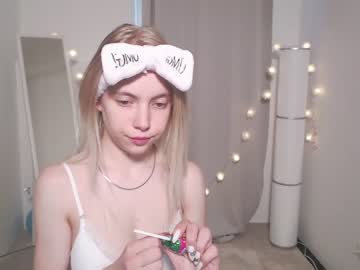 webcam girl appr0ved today image #1300376