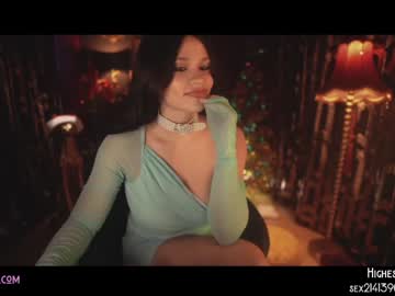 webcam girl lucieoude_ today image #766151