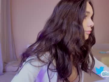 webcam girl hollyextra today image #3081632