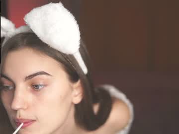 webcam girl hoolybunny today image #267924
