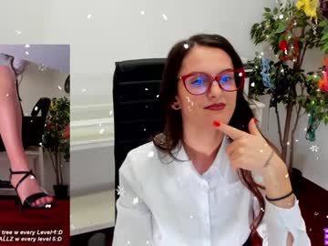 webcam girl wh4thefuck today image #3360716
