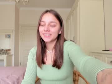 webcam girl eleonora_linn today image #2399089