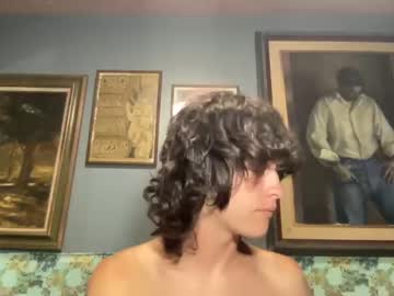 webcam man jungleliving333 today image #1821176