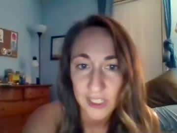 webcam girl harmlesshedone today image #2203020