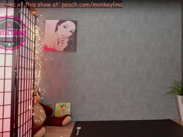webcam girl monkeylina today image #703366