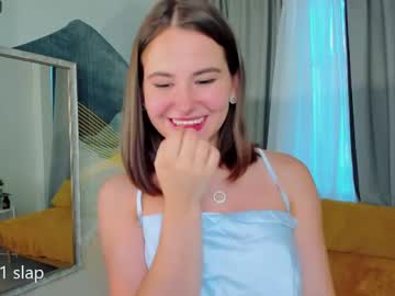 webcam girl emilia_dream today image #3962670