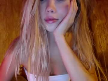 webcam girl bitter_moon today image #2411280