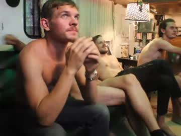 webcam man hollandhousestudios today image #2009200