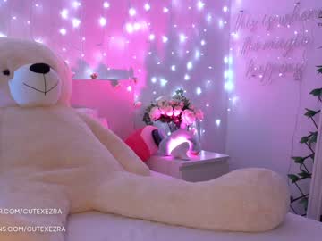 webcam girl ezra today image #1554617