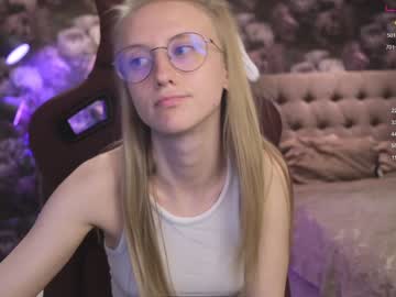 webcam girl angeellina today image #1849816
