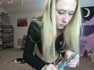 webcam girl pr3ttyp1nkpussy today image #2748815