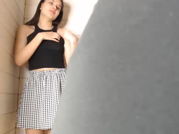 webcam girl princess__aurora today image #3704160