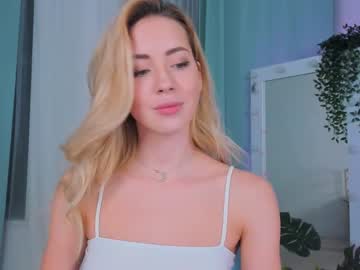 webcam girl emmi_rosee today image #1244311