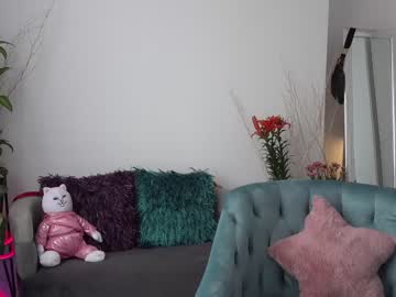 webcam girl beyllove_d today image #3326405