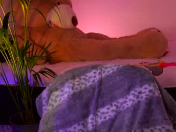 webcam girl juicyandthepussyblvd today image #1054685