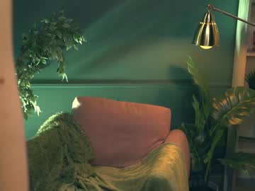 webcam girl lolly_bella_ today image #919592