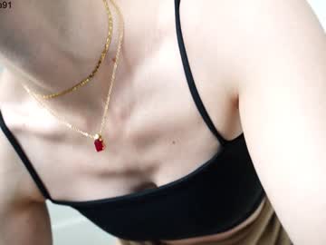 webcam girl ellaa91 today image #3705792