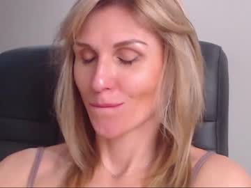 webcam girl lady_ada today image #387902