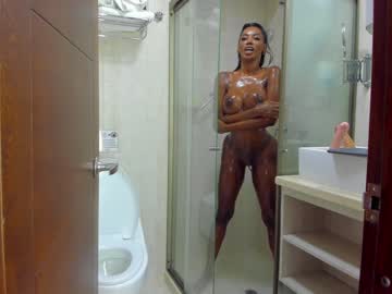 webcam girl shantallknowless today image #111533