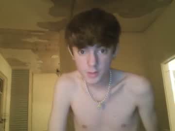 webcam man tylerxcxx today image #3845114