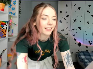 webcam girl thisisamelia today image #3495981