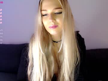 webcam girl pervyblonde today image #3368809