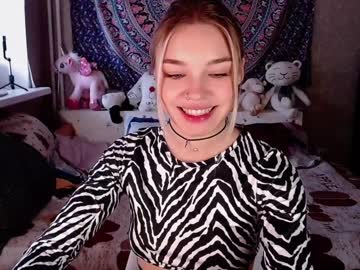 webcam girl babyfromtheforest today image #3895697
