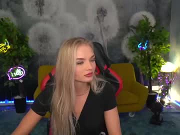 webcam couple kira0541 today image #2520595