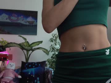 webcam girl beyllove_d today image #1396391