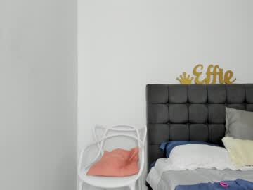 webcam girl effie_castro today image #1338506