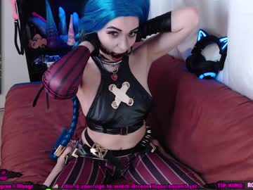 webcam girl lilithinlatex today image #2886167