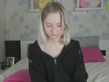 Cam for estermoon