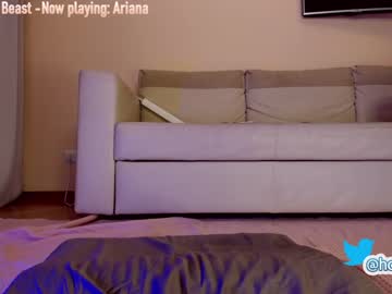 webcam girl hollyextra today image #2846332