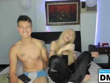 webcam couple alyssa_powers today image #2912528