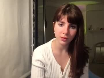 webcam girl silkcherryy today image #3935587