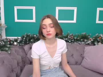 webcam girl adelewilson__ today image #667277
