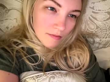 webcam girl mariah95 today image #2067744