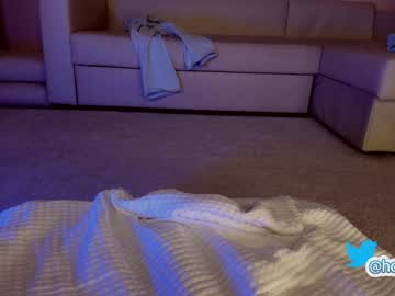 webcam girl hollyextra today image #3389934
