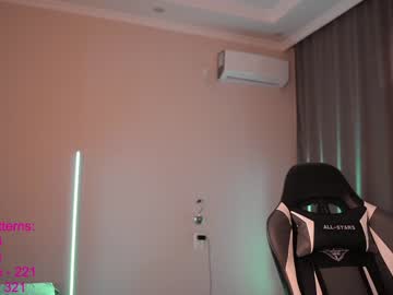 webcam girl lindamei today image #2004319