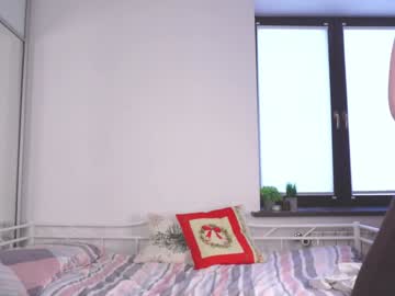 webcam girl party_lounge today image #4069844